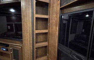 Turner Family Abode on Wheels - Pet Friendly!