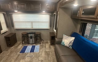 Beautiful Forest River Rockwood - Sleeps 4