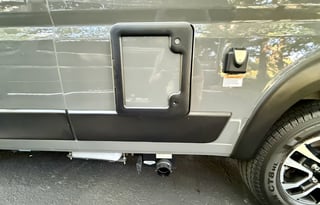 2024 Winnebago Roam 59RZPT | Open-Concept Pop-Top