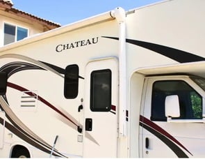 Thor Motor Coach Chateau 22E