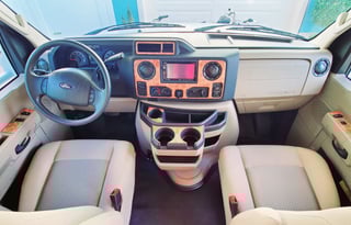 Thor Motor Coach Four Winds 24 Ft.- EARLY PICK UP