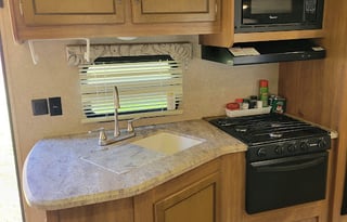 Mojo's 2017 Coachmen Catalina