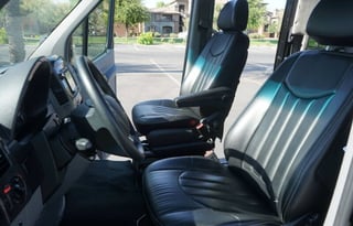 High-end Mercedes-Benz Airstream Interstate 3500 EXT