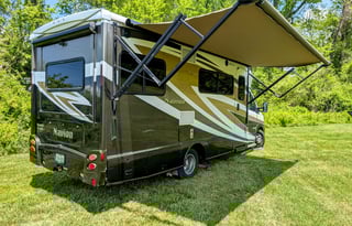 Itasca Navion | Classy Mercedes RV with 2 slides