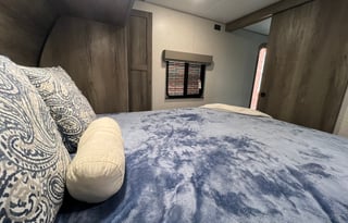 Cozy Family Adventure: 2021 KZ Sportsmen Bunkhouse