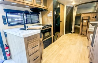 *BRAND NEW* Unlimited wifi* Dogs ok*