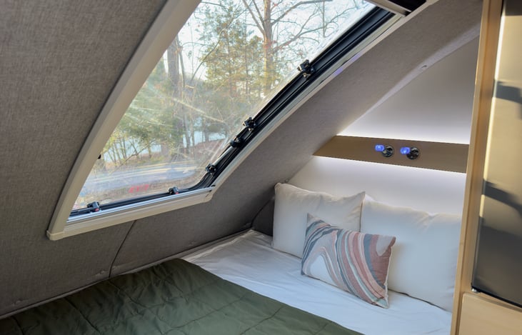 Beddy's zippered sheet set, comforter, and 2 standard pillows provided for queen bed for every rental.