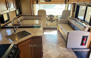 "Thunder"- Super Easy to Drive Class A