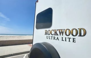 T4 - 2020 RockWood Ultralite 2910SB** Sleeps 10!!