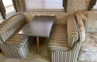 2006 Coachmen RV Sportscoach Cross Country 385 DS