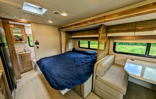 Luxury Mercedes Sprinter Jayco Melbourne Prestige