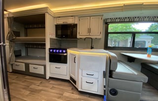 Journey  – Your All-in-One Adventure on Wheels