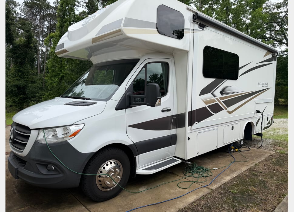 Class C Motor Home rentals in Augusta