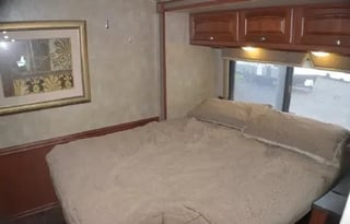 2013 Winnebago Vista 30T Class A Gas