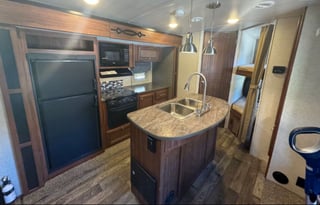 Double Slide Bunk House Generator Included