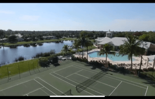 Luxury StationaryRV Retreat-Site included