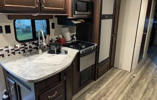 M&M’s Family Camper **Pet Friendly!