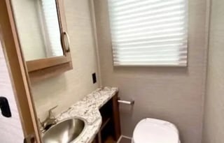 The CLASSY C: Beautiful NEW 2020 Jayco Redhawk SE