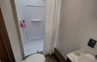 2021 Springdale Travel Trailer Rental near Redding