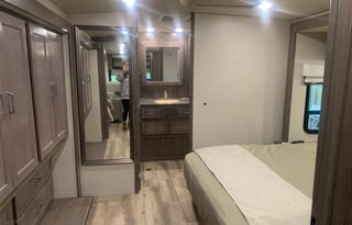 Glamping RV for Rent!