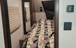 "The Empty Nester" your home away from home!