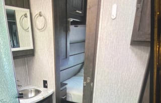 2022 Coachmen RV Pursuit 31BH