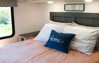 The ULTIMATE Coach - 2023 Sunseeker 3250DSLE