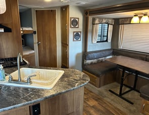 Keystone RV Springdale 240BH