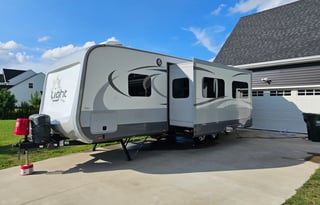 2014 Open Range RV 256 BHS.