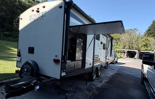 The Sunny Rig | DELIVERY/SET UP | Outdoor Kitchen