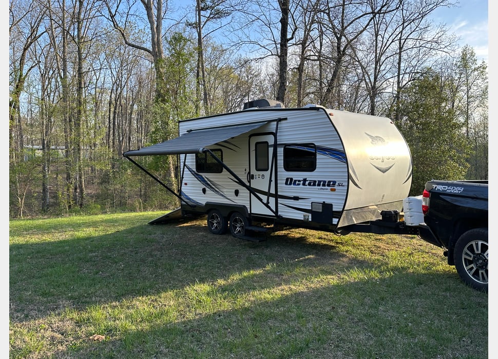 Toy Hauler rentals in Apison