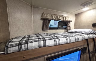 2018 Forest River Rockwood Windjammer