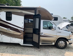Winnebago Aspect 27K
