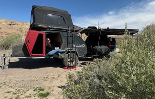 Simon, 2024 Escapod Voyager Topo2 w/ Roof Top Tent
