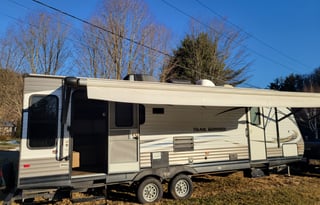 MOJO'S RV 2016 Trail Runner