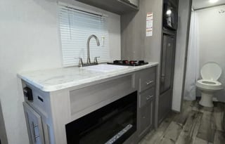 2023 Dutchmen RV Coleman 17B