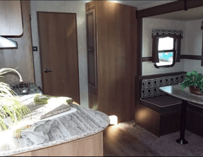 Cruiser Radiance R-22RBDS