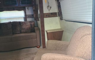 Krazy Kamping w/ kids and pets on the go rental!