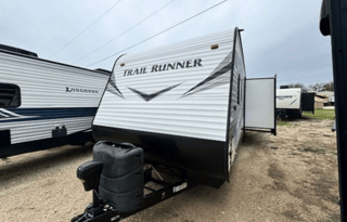 Trail Runner by Heartland (Delivery only)