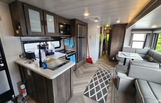 Clubhouse - Ultimate Family Camper