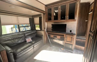 2020 KZ Durango Half-Ton D286BHD, Sleeps 10!!