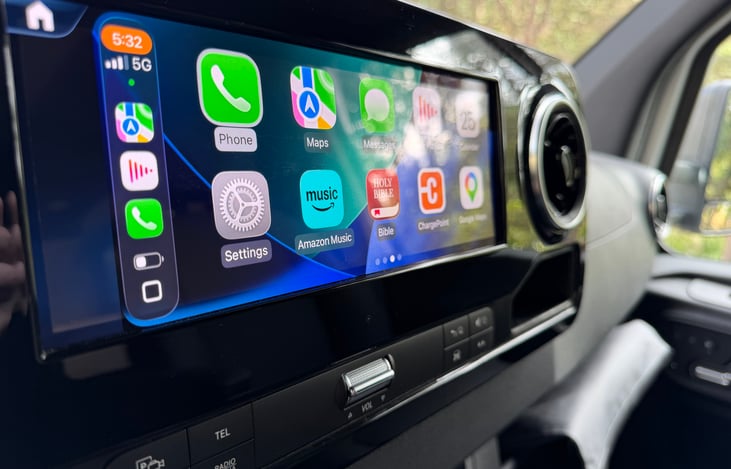 Apple CarPlay and Android Auto