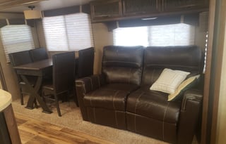 2016 Cruiser Radiance Touring R-32RESL