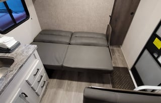 2021 Highland Ridge Trailer Hotel on Wheels!