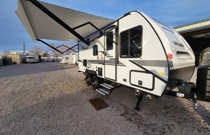 Right Front exterior with awning