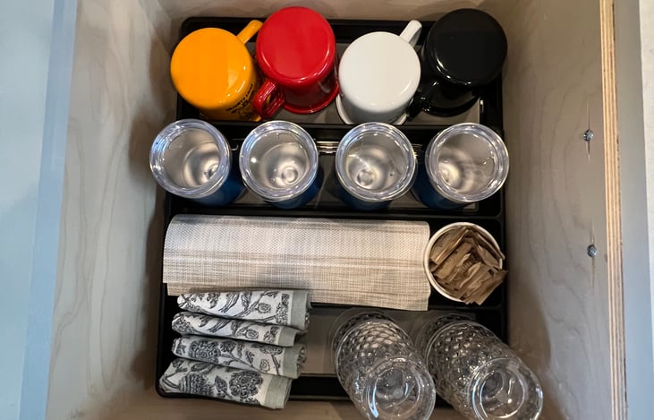 Everything you could possibly need! Serveware for four