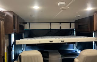 Spring Glamping is here!!  2 AC AND 2 BATH!!!