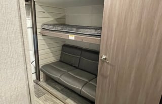 2021 Keystone RV Sunset Trail 331BH