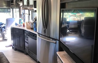 2019 fleetwood southwind 35k sleeps 8