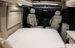 Spacious 2024 Thor Sequence! Off-Grid Ready, A/C!